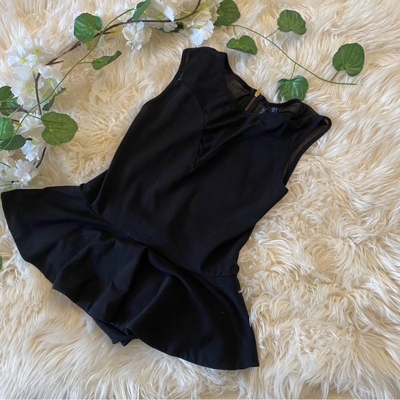 Forever New Bodysuit - Picture 5 of 5